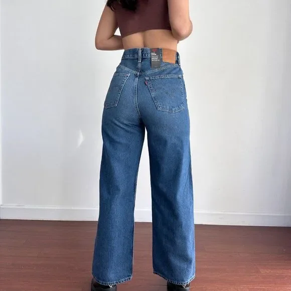 NWT Levi's high waist wide leg jeans - Picture 5 of 9